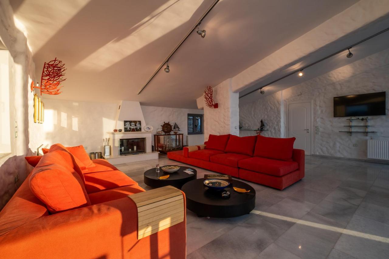 Icarus Luxury Beachfront Villa Gialiskari  Ngoại thất bức ảnh
