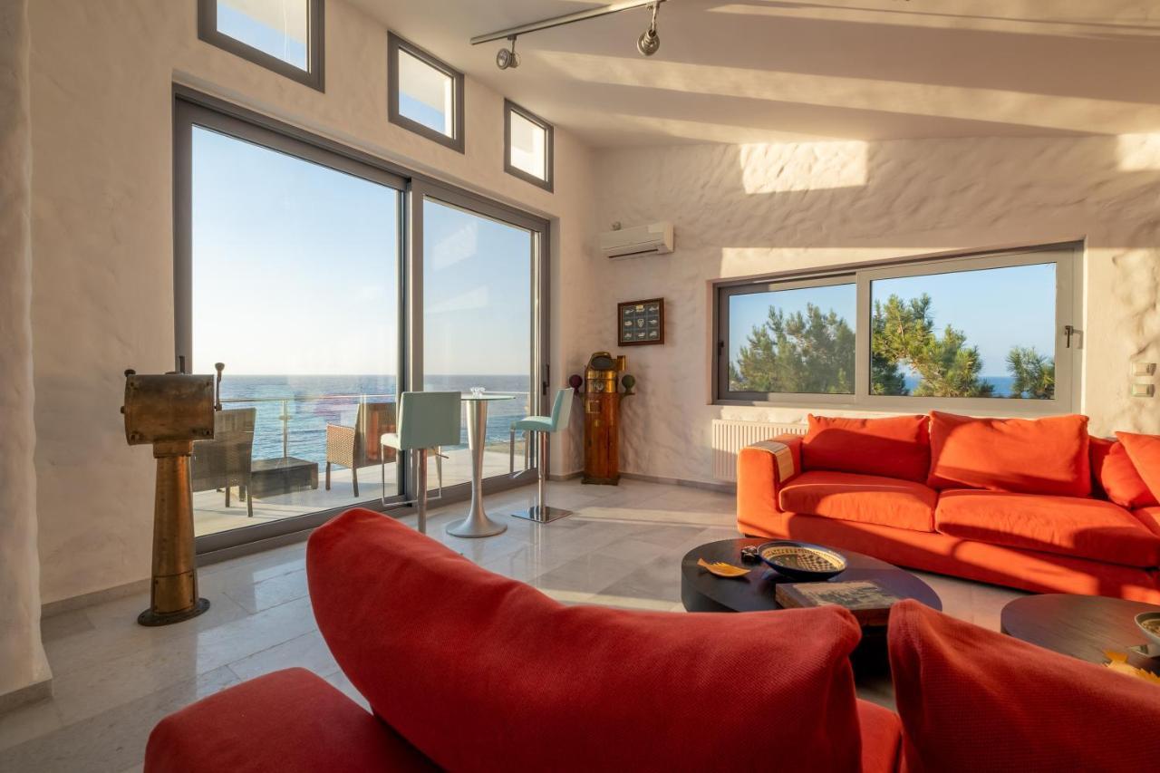 Icarus Luxury Beachfront Villa Gialiskari  Ngoại thất bức ảnh