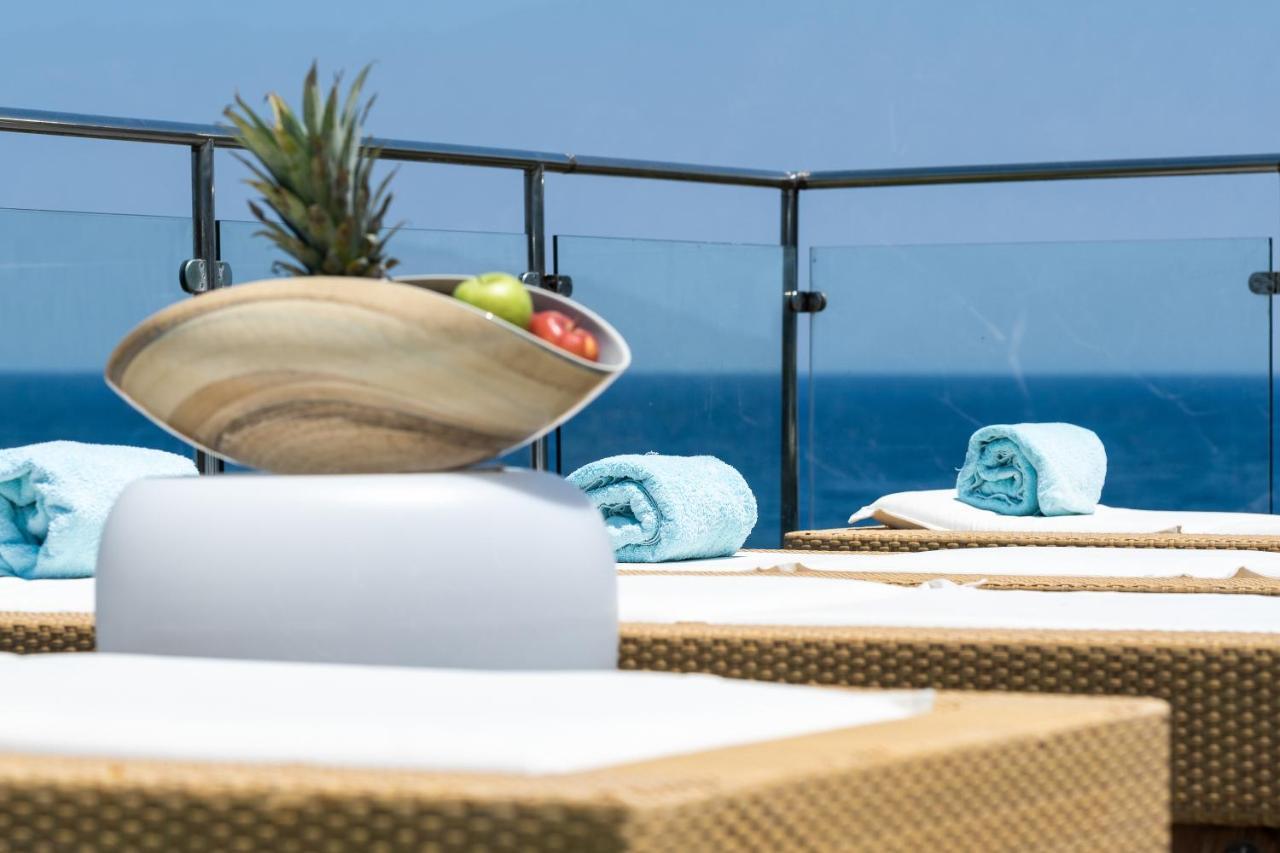 Icarus Luxury Beachfront Villa Gialiskari  Ngoại thất bức ảnh