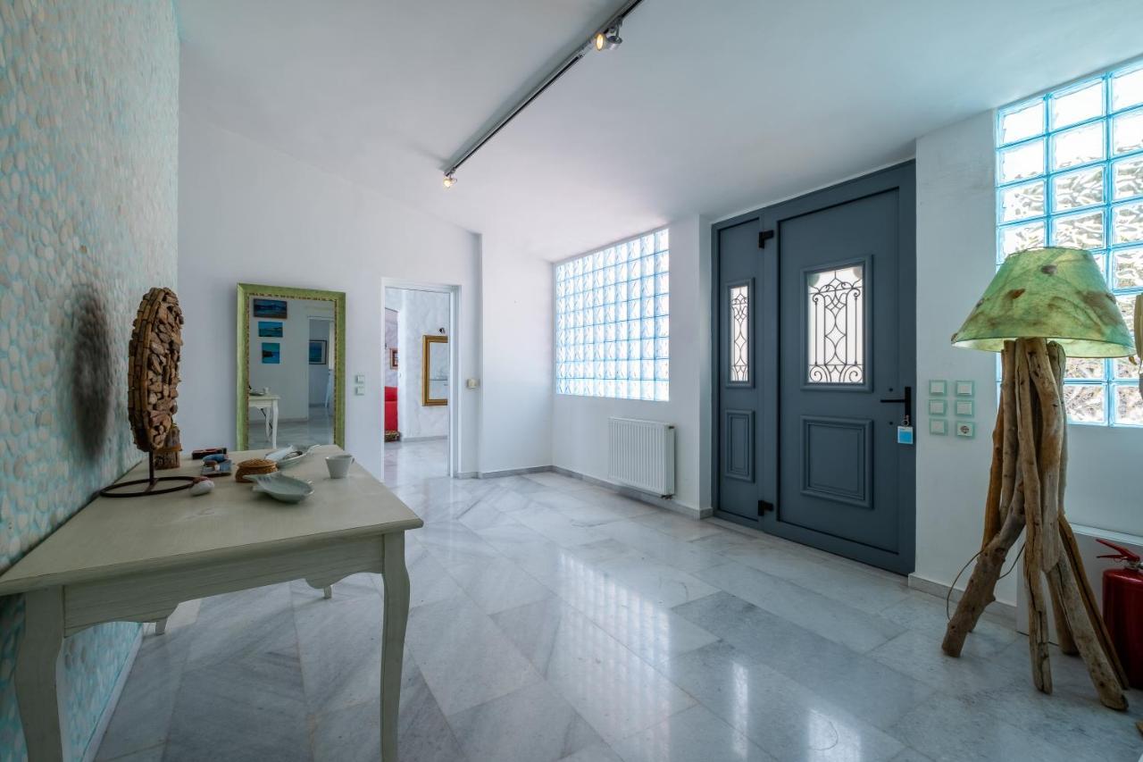 Icarus Luxury Beachfront Villa Gialiskari  Ngoại thất bức ảnh